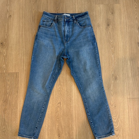 Abercrombie Super Skinny Ankle High Rise Curve Love jeans. - Picture 1 of 3